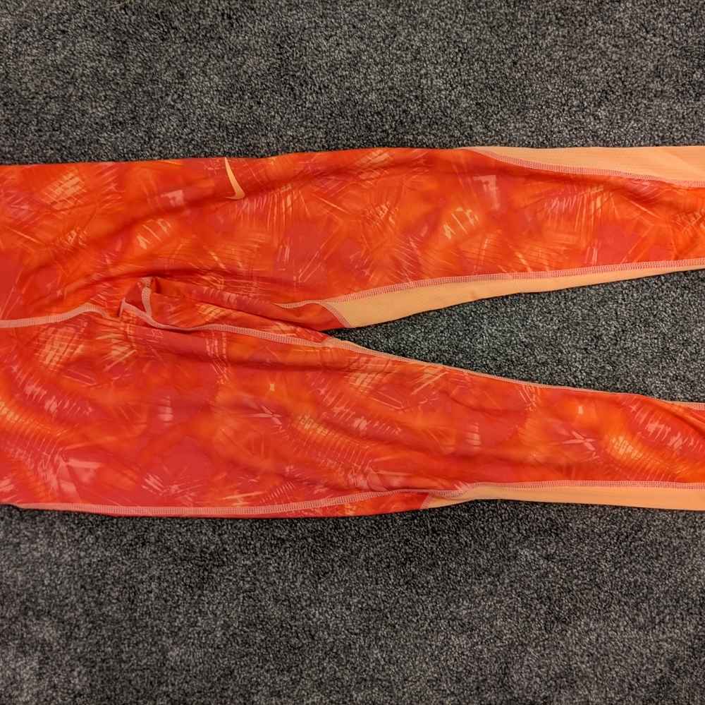 Nike Pro 3/4 length Leggings